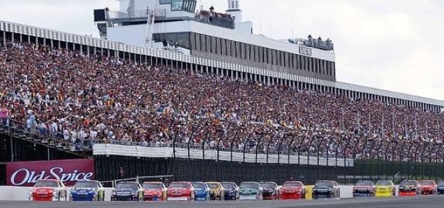 2014 NASCAR Go Bowling 400 Predictions, Picks and Betting Preview