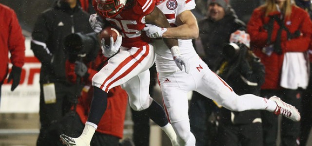 Wisconsin Badgers vs. Iowa Hawkeyes Predictions, Pick, Odds and NCAA Football Betting Preview – November 22, 2014