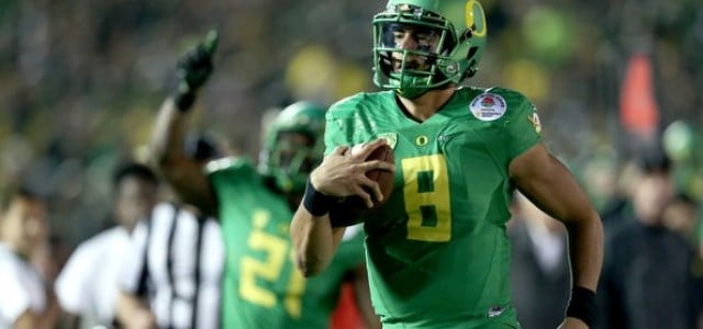 Is Marcus Mariota One of the Best College Football Quarterbacks All Time?