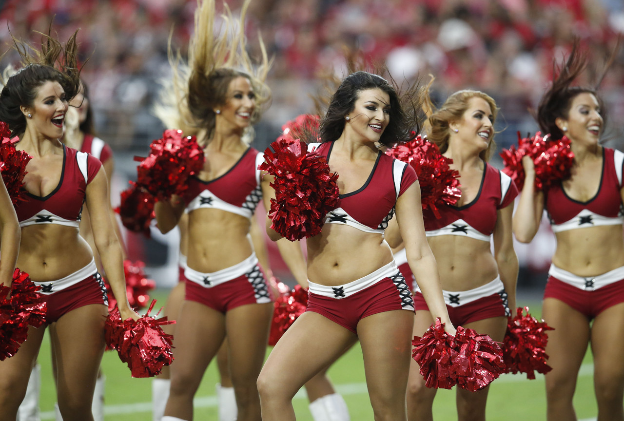 10 Hottest Nfl Cheerleaders September 2015