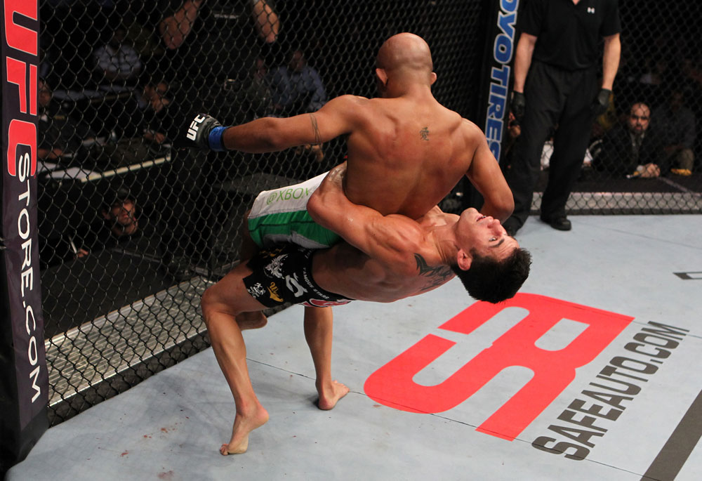 UFC Fight Night 81: Dillashaw vs Cruz Predictions, Picks and Preview