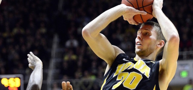 Iowa Hawkeyes vs. Michigan Wolverines Predictions, Picks, Odds and NCAA Basketball Betting Preview – March 5, 2016