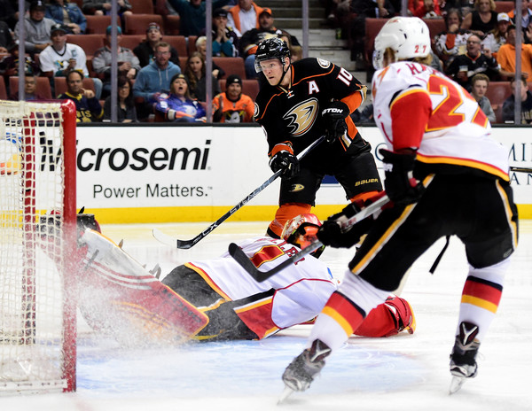 Corey Perry scores against the Calgary Flames