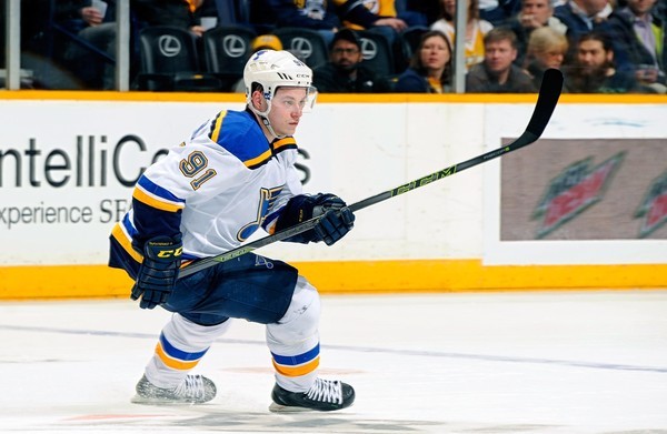 Vladimir Tarasenko goes on the attack