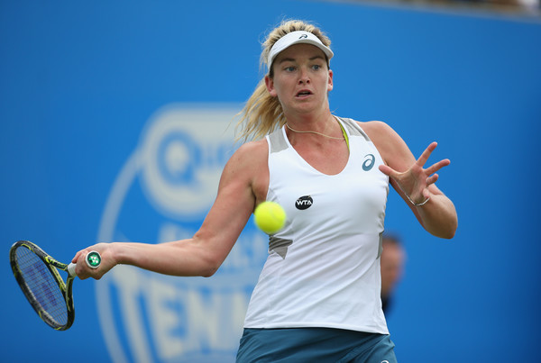 Coco Vandeweghe with a forehand