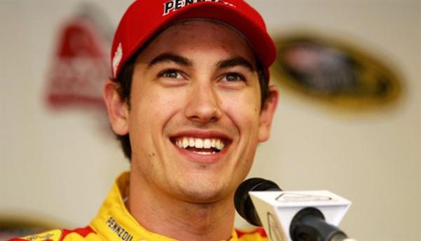 Joey Logano 2016 New Hampshire 301