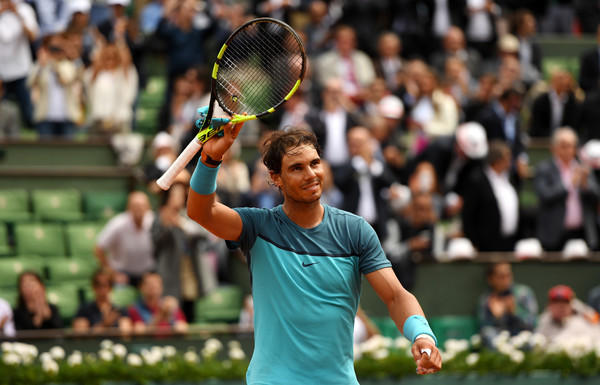 Rafael Nadal waves to the Roland Garros crowd