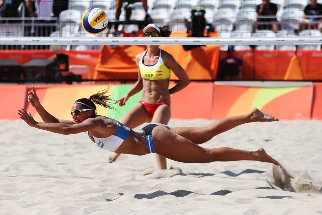 Hottest-Beach-Volleyball-Georgina-Klug